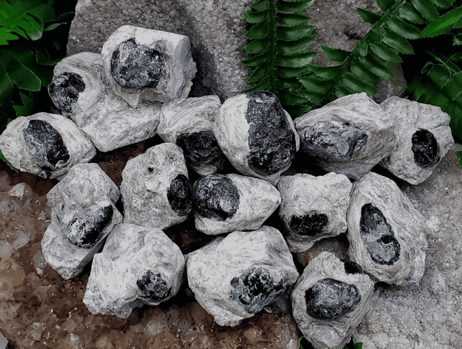 Batu Perlite Vulkanik