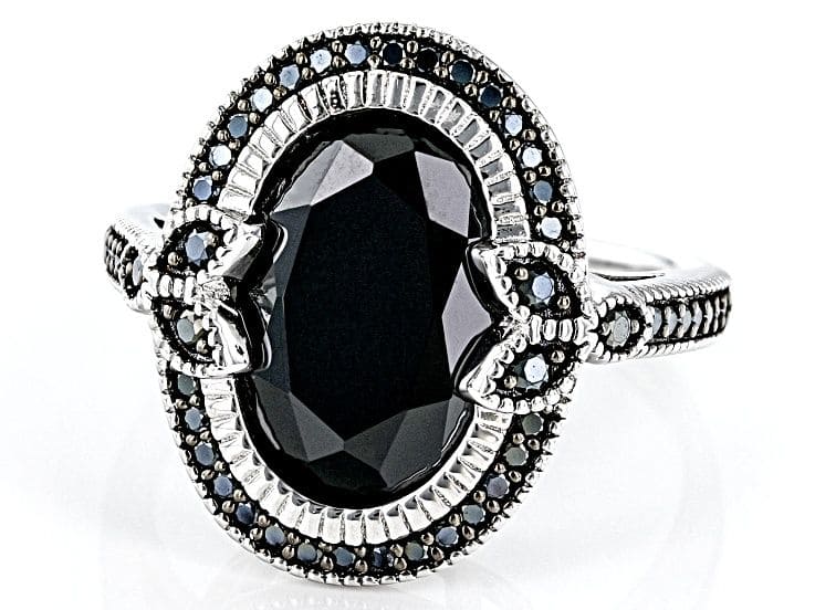 Perhiasan Batu Spinel Hitam