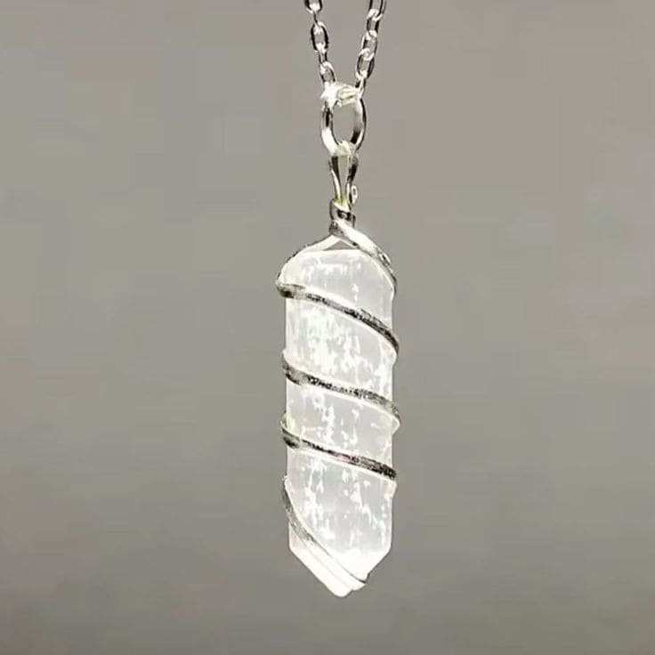 Perhiasan Batu Selenite