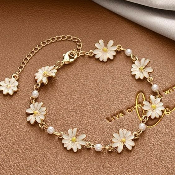 Bracelet Rose Gold Aksen Lembut yang Mempertegas Gaya